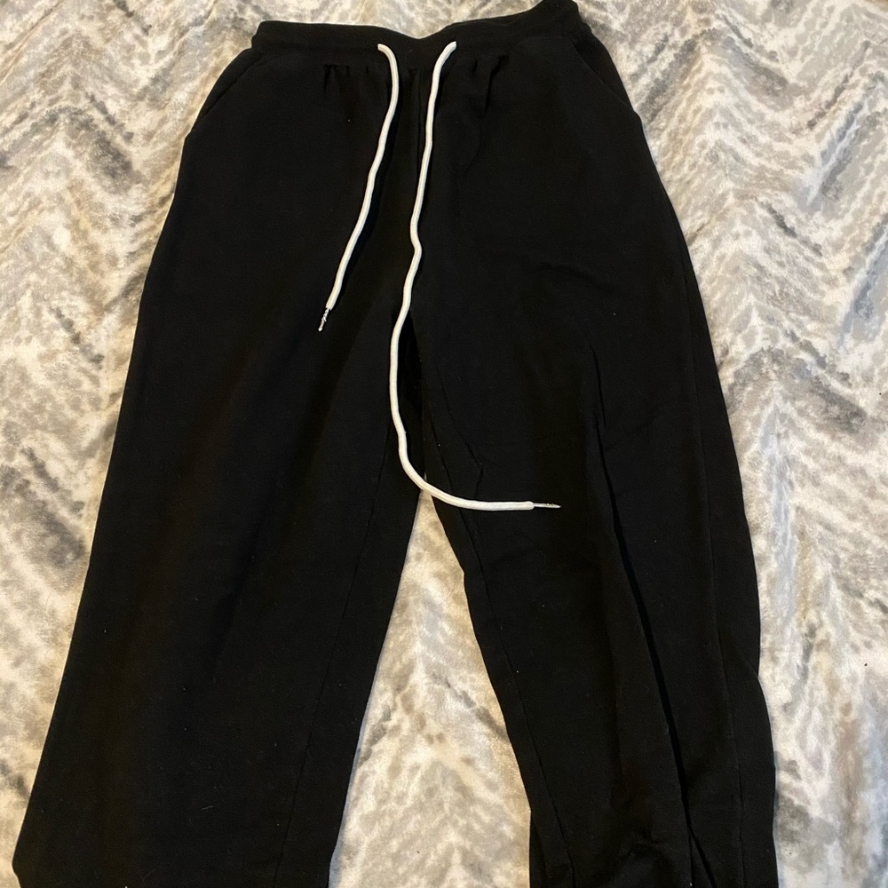 Black sweat pants